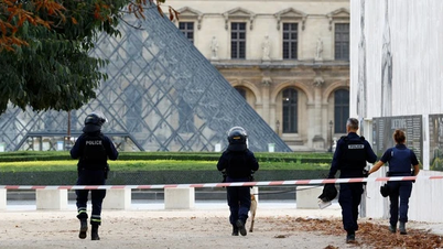 Pháp sơ tán bảo tàng Louvre, cung điện Versailles sau khi bị dọa đánh bom