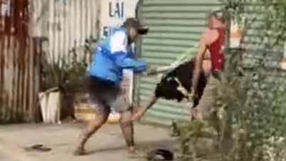 ホーチミン市で飲酒パーティーの後、路上で男性2人が暴行を受ける