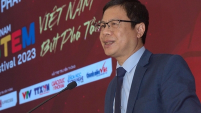 Launching National STEM Day 2023