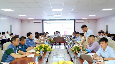 Tổng Giám đốc Petrovietnam Lê Ngọc Sơn làm việc tại Dự án Nhà máy điện Nhơn Trạch 3 và 4