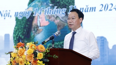 Minister of Natural Resources and Environment warns of 'worrying' air pollution in Hanoi and Ho Chi Minh City