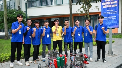 Students of Hanoi Polytechnic College of Technology make a breakthrough at the intellectual playground Robocon Vietnam 2023