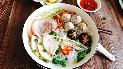Giá heo hơi vẫn đang trên đà giảm nhanh khắp 3 miền