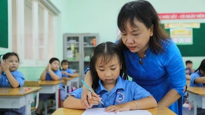 Tens of thousands of teachers have not been recruited yet.