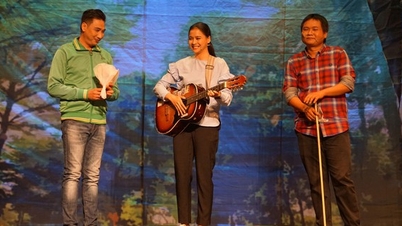 ការលេងល្អជាច្រើនអំពីទីក្រុងនៃសេចក្តីស្រឡាញ់