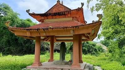 Binnen de Ho-dynastie Citadel, een UNESCO-werelderfgoedlocatie in Thanh Hoa, bevindt zich een miniatuurversie van de keizerlijke stad Thang Long.
