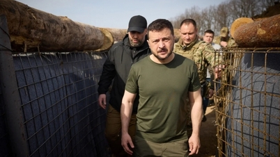 Zelenskyy ký luật tuyển thêm quân, 'hết tên lửa' để đấu với Nga