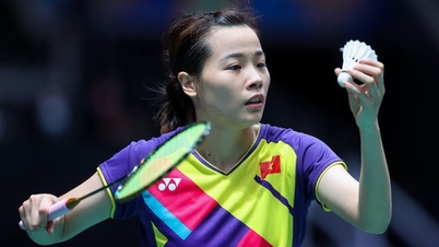 បវរកញ្ញាកីឡាវាយសី Nguyen Thuy Linh ត្រលប់មកចំណាត់ថ្នាក់កំពូលទាំង 20 របស់ពិភពលោកវិញ ជាមួយនឹងក្តីប្រាថ្នាដ៏ធំសម្រាប់ឆ្នាំ 2024