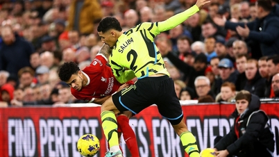 Carragher៖ Liverpool មិនបានជំនួស Mane ទេ Firmino