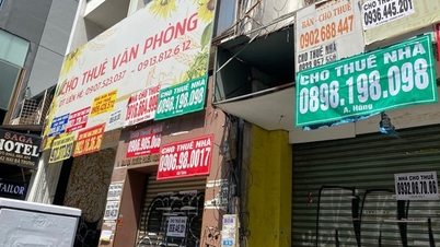 Mặt bằng bán lẻ mặt tiền đường sắp hết thời
