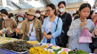អ្នកទស្សនា 870,000 នាក់ទៅពិធីបុណ្យនំប្រពៃណីភាគខាងត្បូង