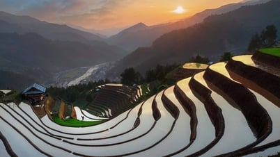 洪水期の北西部の段々畑の美しさ