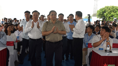 Thủ tướng phát lệnh khởi công Dự án đường Vành đai 4 - Vùng Thủ đô Hà Nội và cao tốc Cao Lãnh - An Hữu giai đoạn 1 tỉnh Đồng Tháp