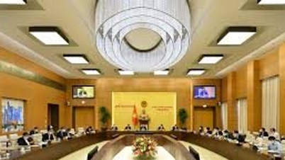 Nghị quyết về hoạt động chất vấn tại Phiên họp thứ 31 của Ủy ban Thường vụ Quốc hội