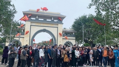 Ra mắt tour du lịch ‘Làng cá gỗ