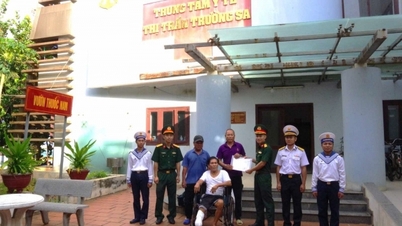 Medizinisches Zentrum der Insel Truong Sa rettet Fischer nach Seeunfall