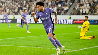 Liverpool lần thứ tư thắng ngược mùa này