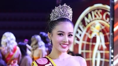 វិវរណៈពិសេសអំពីបវរកញ្ញារង Miss Universe Ha Trang ជាមួយនឹង 12 ឆ្នាំនៃការជាសិស្សពូកែ