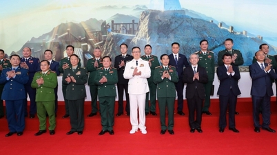 จับมือกันสร้างชายแดนเวียดนาม-จีนที่สันติ ร่วมมือกัน และพัฒนา