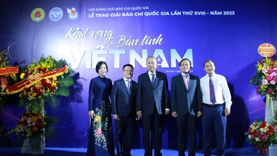 Chủ tịch nước Tô Lâm dự Lễ trao Giải Báo chí Quốc gia lần thứ XVIII