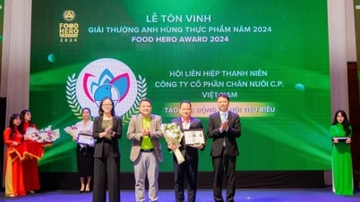 Vietnam Youth Union ក្រុមហ៊ុន CP Vietnam Livestock Joint Stock Company ត្រូវបានផ្តល់កិត្តិយសជាវីរបុរសអាហារ។