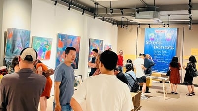 « Ouverture pour le Têt » et 23 peintures inédites de l'artiste Bui Chat
