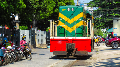 Cải tạo đường sắt vào Nhà máy Xe lửa Dĩ An trong năm 2024