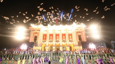 ការសម្តែងពិសេសនៃ "ចម្រៀងដើរក្បួន"