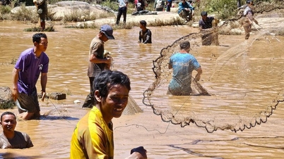 បឹងវារីអគ្គិសនីចំណាស់ជាងគេនៅវៀតណាមគឺនៅ Lam Dong ប្រជាជនស្រែកថាចាប់ត្រីរាប់មិនអស់ ត្រី ៦-៧ គីឡូក្រាម/ត្រី