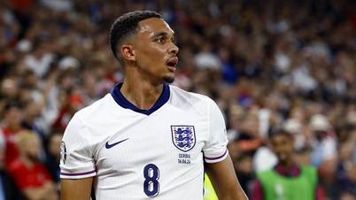Alexander-Arnold bị gạch tên khỏi đội hình xuất phát tuyển Anh?