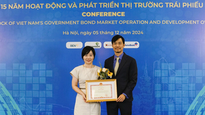 Techcombank ទទួលបានវិញ្ញាបនបត្រនៃគុណសម្បត្តិ 'អ្នកបង្កើតទីផ្សារល្អបំផុត'
