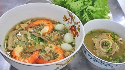 បទពិសោធន៍ហាងគុយទាវណាំវ៉ាងនៅទីក្រុងហូជីមិញ