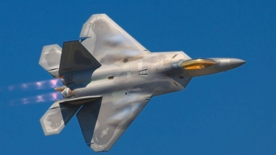 NATO seeks to strengthen its presence at sea, US sends F-22 fighters to the Middle East for reasons related to Russia