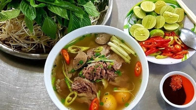 Pho មានដើមកំណើតនៅទីក្រុងហូជីមិញ ប៉ុន្តែហេតុអ្វីបានជាមានភោជនីយដ្ឋានចំនួន 8 ត្រូវបានជ្រើសរើសដោយ Michelin Guide?