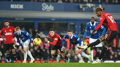 ហេតុអ្វីបានជា Fernandes អនុញ្ញាតឱ្យ Rashford ទទួលបាល់ប៉េណាល់ទី?
