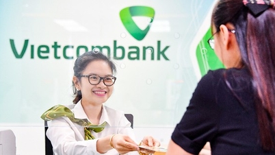 Vietcombank gives customers more than 61,000 gifts on the occasion of its 61st birthday