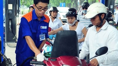 Giá xăng trong nước ngày mai có khả năng tăng lần thứ 4 liên tiếp