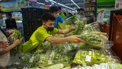 Giá trị hàng hóa phục vụ Tết Nguyên đán Giáp Thìn 2024 tại Hà Nội khoảng 40.900 tỷ đồng