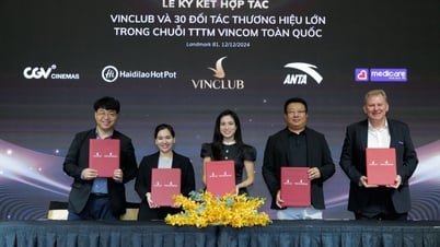 VinClubは、Vincomショッピングモールシステムの30以上の主要ブランドと提携し、忠実な顧客向けの特典を拡大しています。