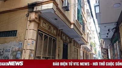 Many houses in alleys in Hanoi are priced sky-high, higher than houses on the street.