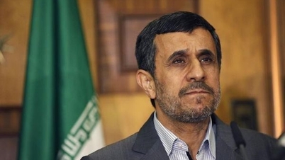 Former President Ahmadinejad Registers to Run for Election, Waiting for Guardian Council's 'Approval'