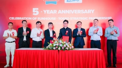 SUNHOUSE GROUP និង TOSPO LIGHTING GROUP ប្រារព្ធខួប 5 ឆ្នាំនៃកិច្ចសហប្រតិបត្តិការ បន្តចុះហត្ថលេខាលើ 5 ឆ្នាំនៃកិច្ចសហប្រតិបត្តិការជាយុទ្ធសាស្រ្តសម្រាប់ដំណាក់កាលបន្ទាប់ 2025 - 2030