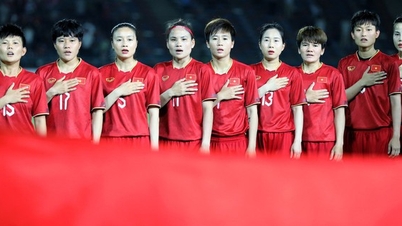 栄光の帰国の日、ベトナム女子チームはハノイとホーチミン市でグループに分かれる