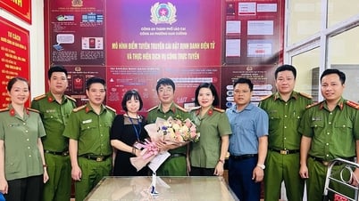 Biểu dương các tập thể, cá nhân có thành tích trong việc cấp căn cước công dân