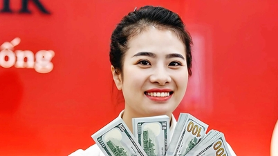 តម្លៃធនាគារ USD កើនឡើងយ៉ាងខ្លាំង មុនពេល Fed ប្រកាសការសម្រេចចិត្តអត្រាការប្រាក់