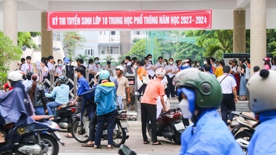 Gần 15.500 thí sinh Đà Nẵng bước vào ngày thi đầu tiên