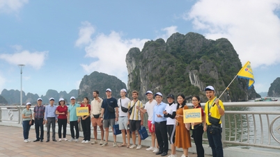 "Sống chậm lại để có thể cảm nhận và trải nghiệm cuộc sống của người dân..."