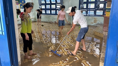 Hơn 300.000 học sinh nghỉ học vì mưa lũ