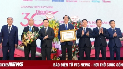 Diễn đàn Doanh nghiệp 30 năm đồng hành cùng doanh nghiệp, doanh nhân