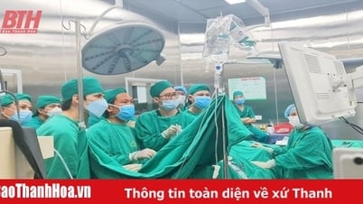 ការ​វះកាត់​បំពង់​អាហារ​តាម​រន្ធ​គូថ ការ​កាត់​បំពង់​អាហារ និង​ការ​បង្កើត​ឡើង​វិញ​សម្រាប់​អ្នក​ជំងឺ​មហារីក​បំពង់​អាហារ